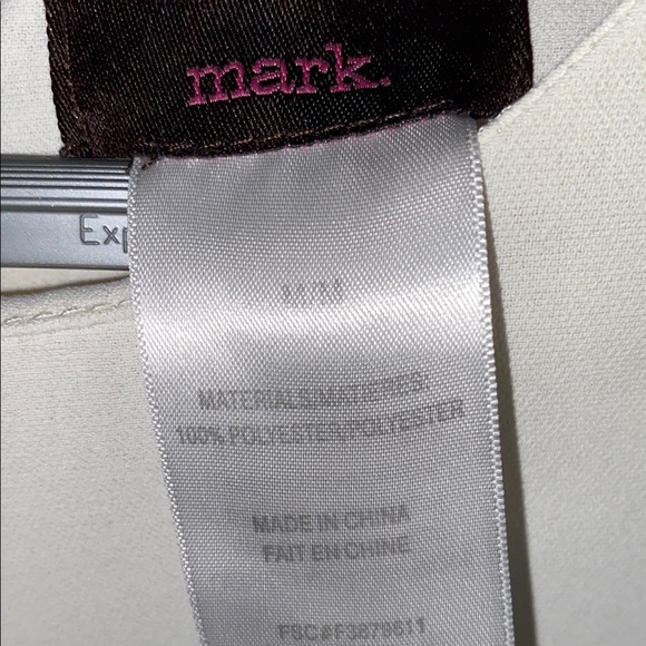 Elegant White High-Low Blouse - Picture 4 of 4